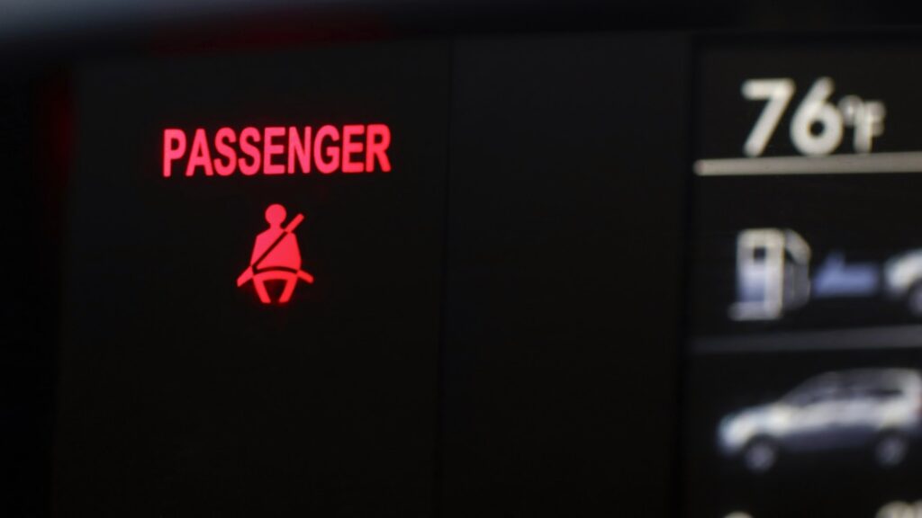 NHTSA proposes seatbelt warning rules for both front and rear passengers