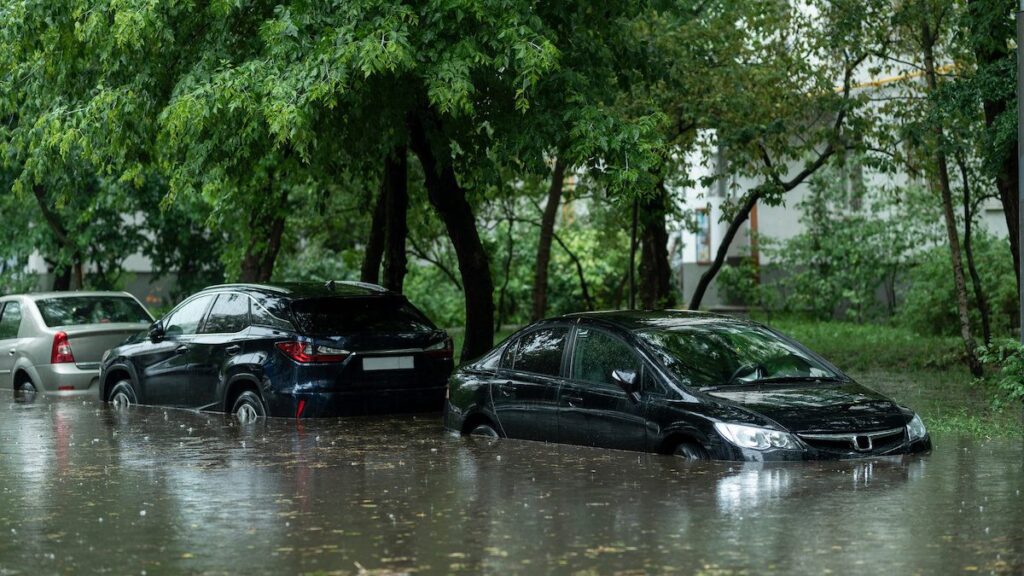 does car insurance cover natural disasters