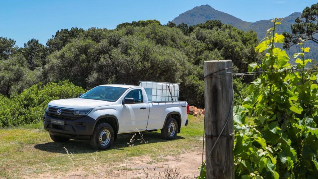 Ford Still Makes A Single Cab Ranger, But It's Called The Volkswagen Amarok