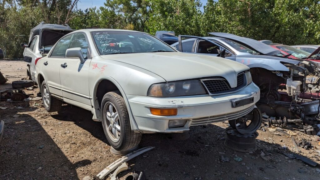 Junkyard Gem: 2003 Mitsubishi Diamante VR-X