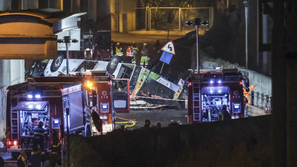 21 People Die After Electric Bus Falls Off Venice Overpass In 'Apocalyptic' Crash