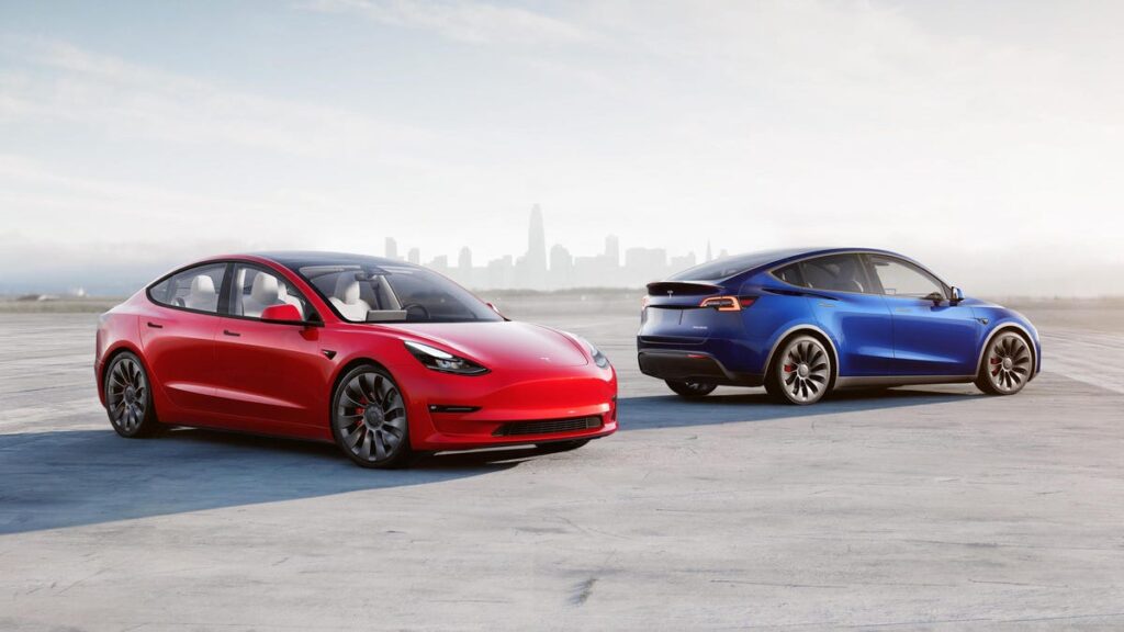 Slow Sales Mean More Tesla Discounts