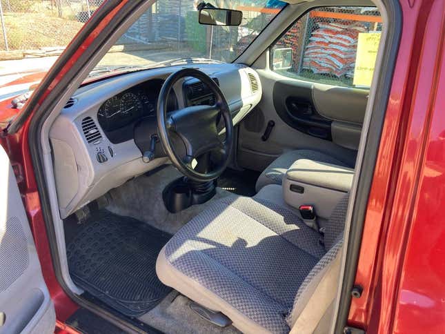 Image for article titled At $6,800, Is This 1998 Ford Ranger XLT An American Dream Deal?