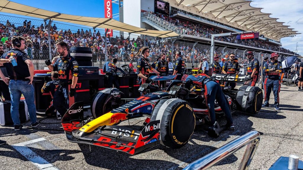 Photos From The Starting Grid At The 2023 Formula 1 United States Grand Prix