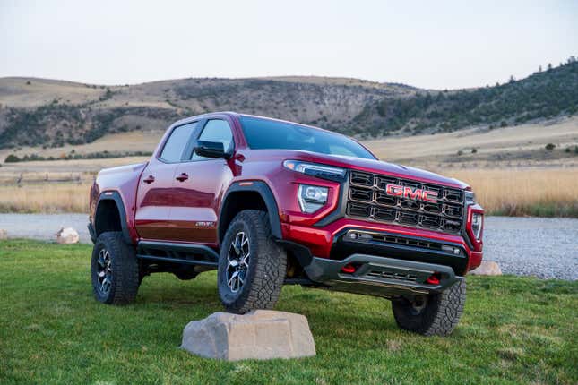 Image for article titled 2024 GMC Canyon AT4X AEV: A Compromise For The Sake Of Capability