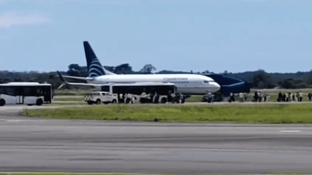 An Adult Diaper Caused A Bomb Scare That Diverted A Florida Flight