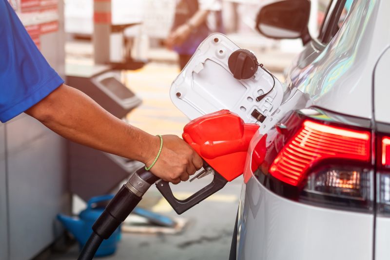 Cost-of-Living: Brits paid an extra 6p per litre of fuel last year!