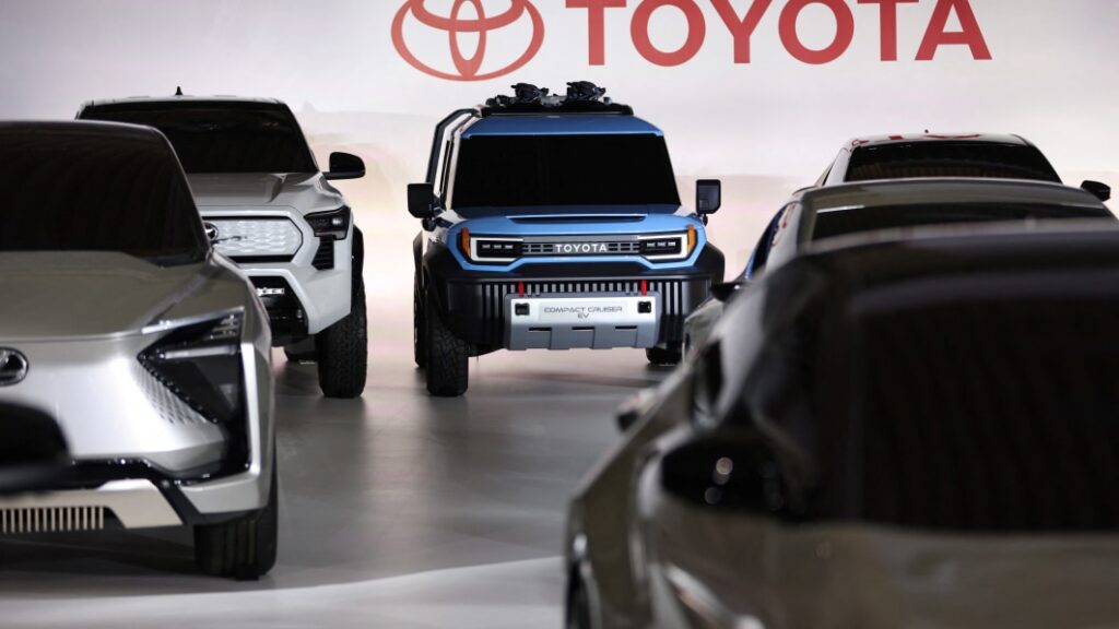 Toyota and LG sign battery deal, invest $3 billion in U.S. plant
