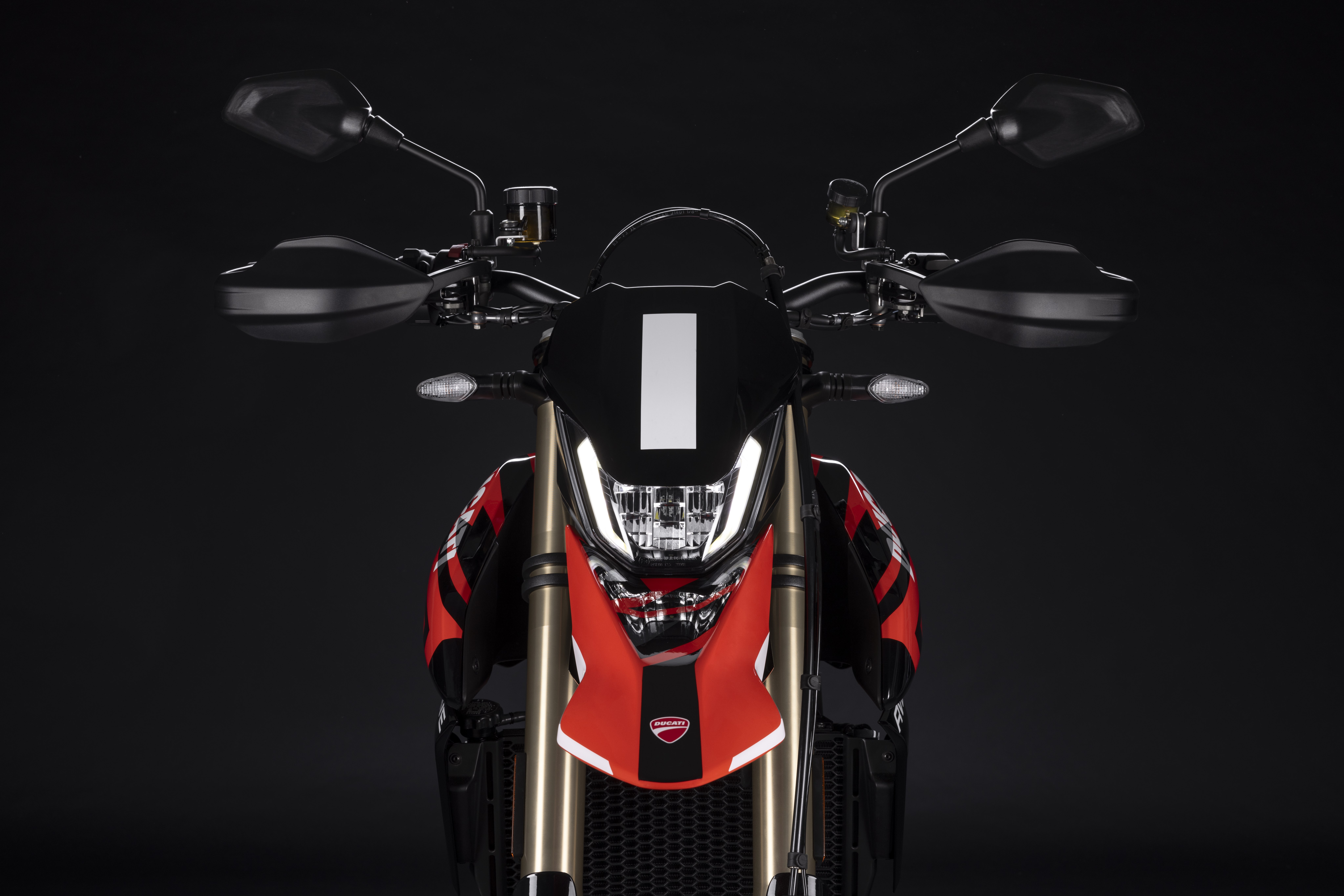 2024 Ducati Hypermotard 698