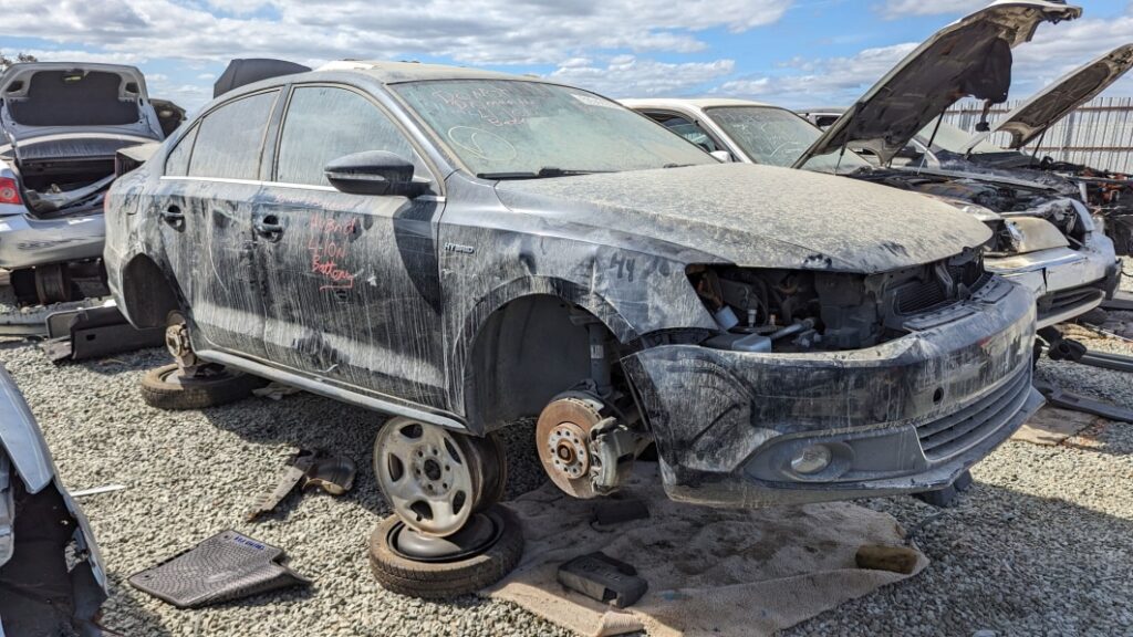 Junkyard Gem: 2013 Volkswagen Jetta Hybrid