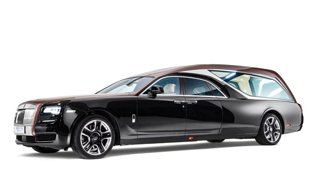 This Swanky Hearse Lets You Give Up The Ghost In A Rolls Royce Ghost