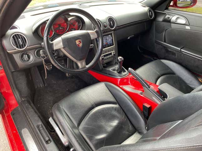 Image for article titled At $22,400, Could This Tidy 2007 Porsche Cayman Clean Up?