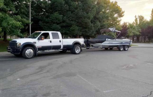 Image for article titled At $27,500, Is This 2008 Ford F450 Super Duty A Super Big Deal?