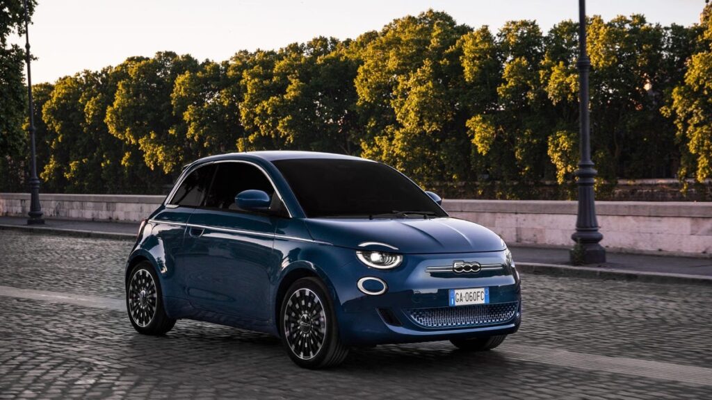 2024 Fiat 500e Will Start At $32,500, Be One The Cheapest New EVs You Can Buy