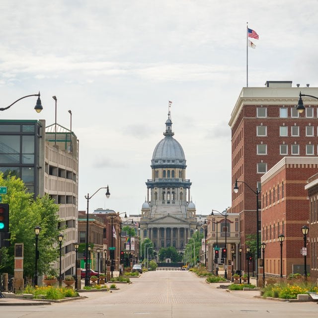 The Illinois State Capitol in Springfield, Illinois. No slideshow captions.