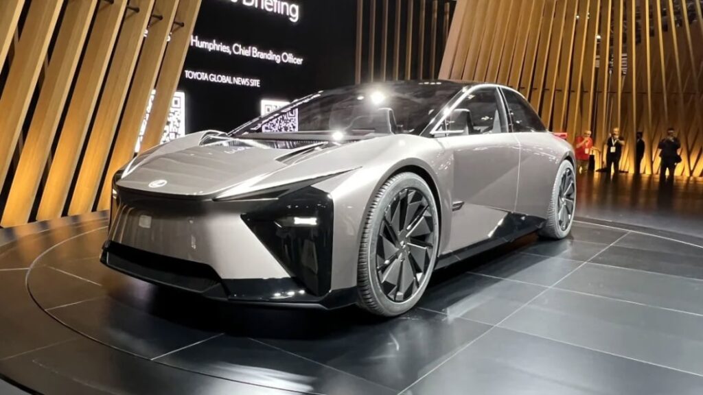 Toyota tempers expectations for solid-state battery adoption