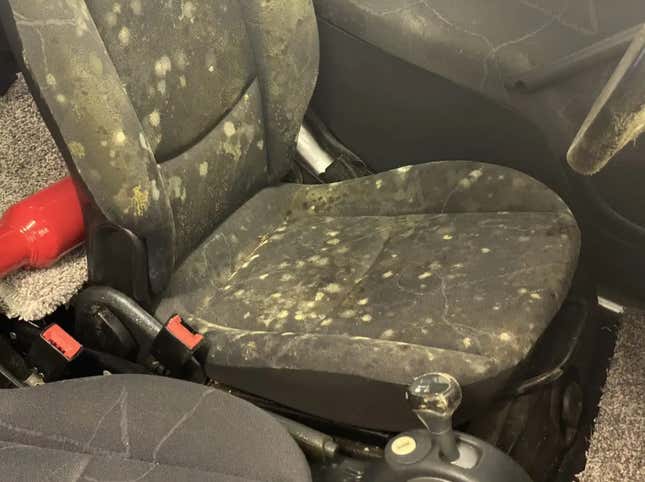 Image for article titled These Are The Nastiest Messes You&#39;ve Ever Cleaned Out Of A Car