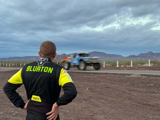 Image for article titled Racers Keep Going Back To The Baja 1000, One Of The Toughest Off-Road Events On Earth