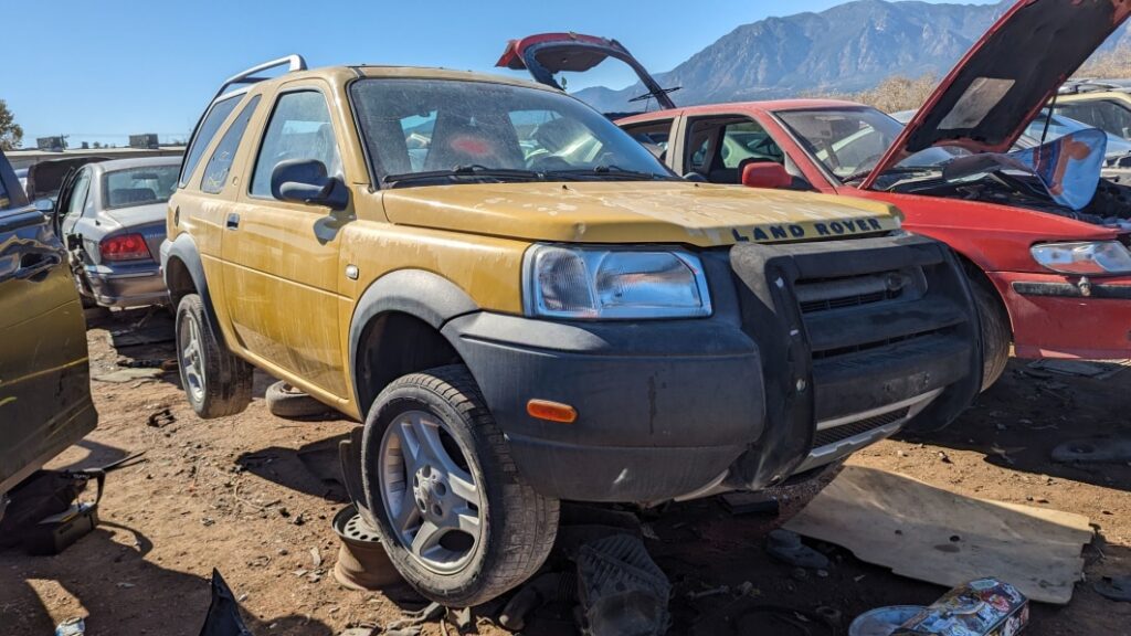 Junkyard Gem: 2003 Land Rover Freelander SE3