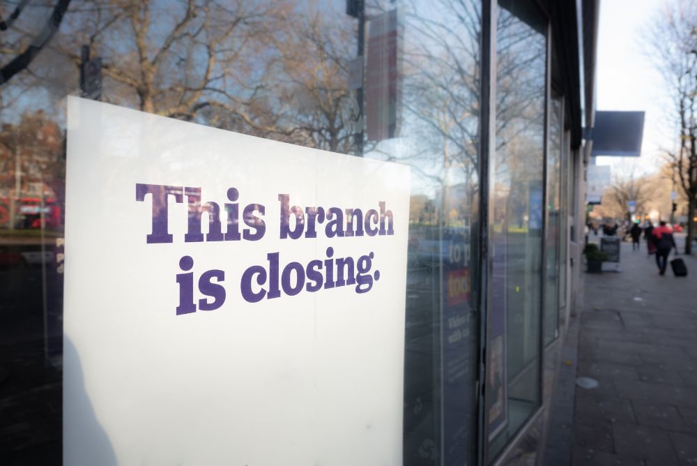 Will banks completely disappear from our high streets?