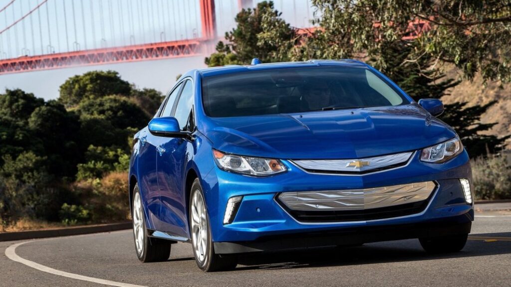 US opens probe into 73,000 Chevrolet Volt cars over loss of power