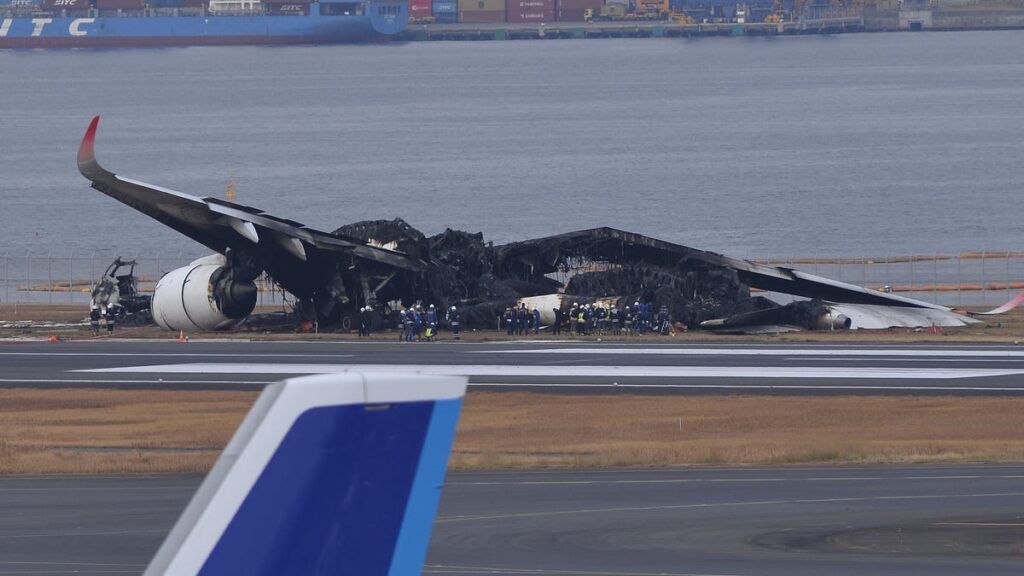 Military Aircraft May Have Disobeyed Air Traffic Control Before Deadly Tokyo Airport Collision