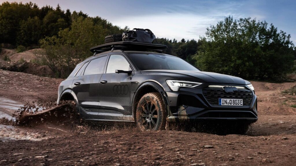 Audi Q8 E-Tron Edition Dakar Has Decent Off-Road Upgrades