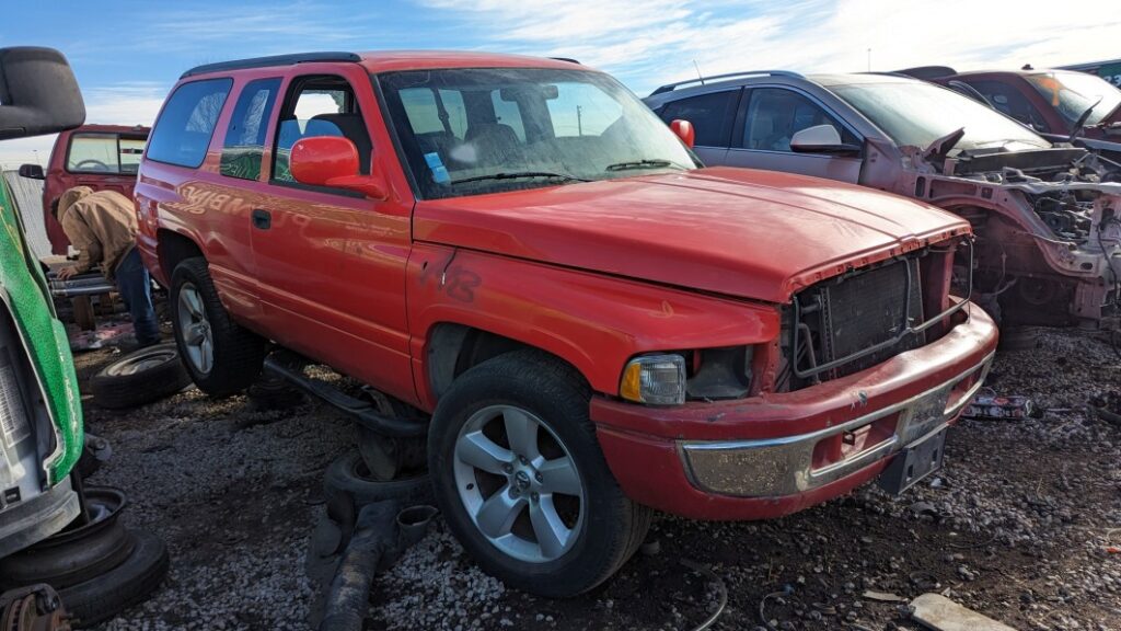 Junkyard Gem: This 2001 Dodge Ramcharger is Murilee's 1,000th