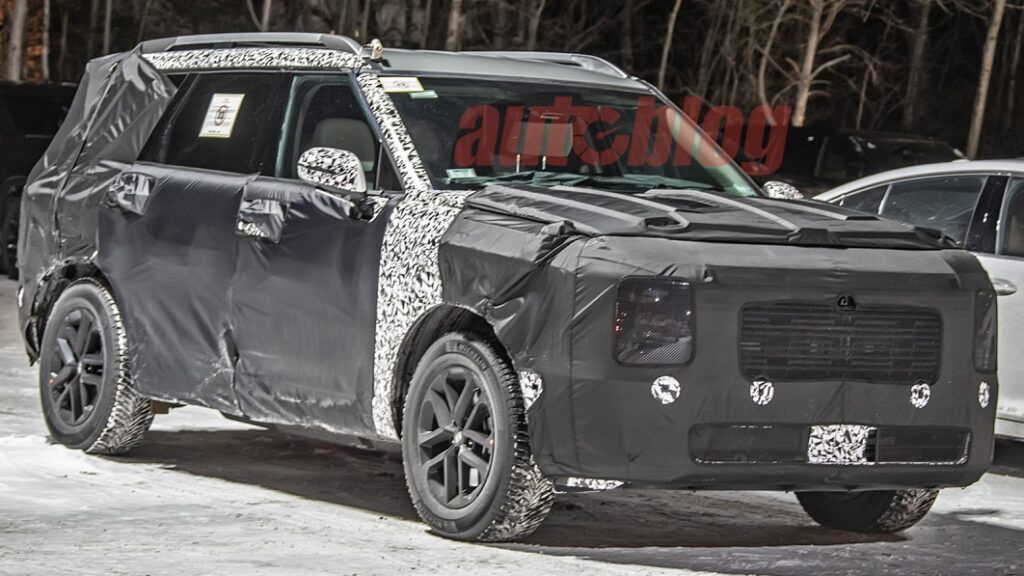 Hyundai Palisade spy photos show Ioniq-inspired styling