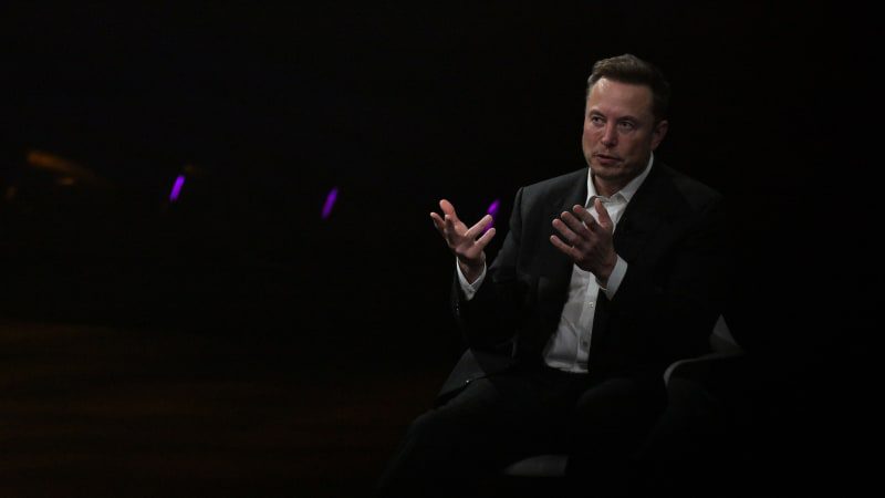 Tesla board worried Elon Musk was on drugs when he shot off 'funding secured' tweet, WSJ reports