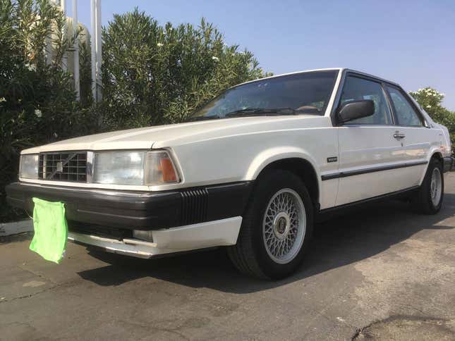 Image for article titled At $10,000, Would You Make A Europen Union With This 1989 Volvo 780 Bertone Turbo?