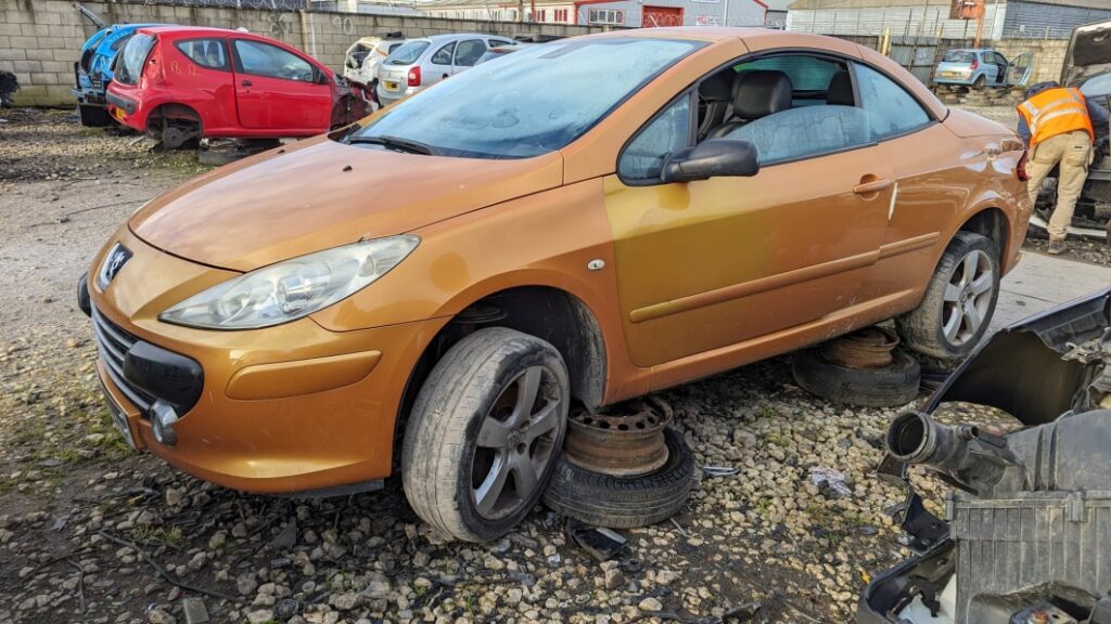 Scrapyard Gem: 2006 Peugeot 307 CC Sport