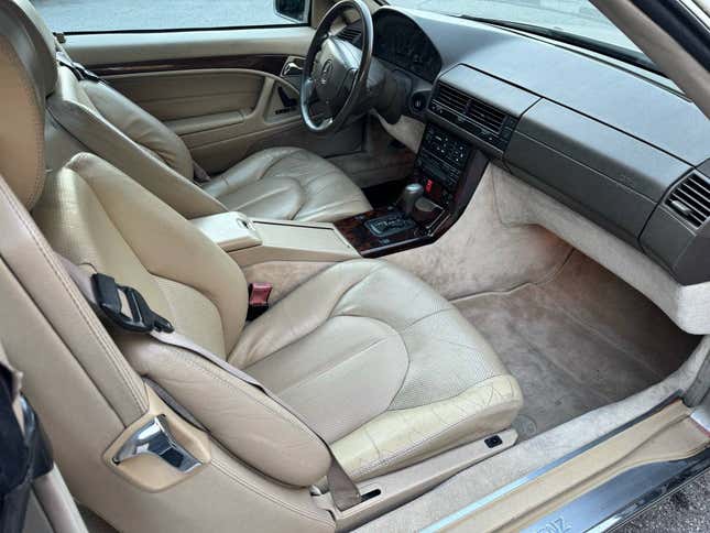 Image for article titled At $5,000, Does This 1996 Mercedes SL 500 Carry A Super Light Price Tag?