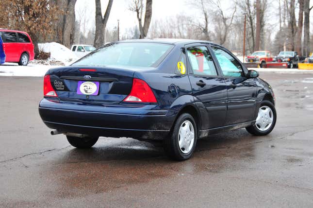 Image for article titled Delusional Dealer Thinks Barely Driven Ford Focus Is Somehow A Collector&#39;s Item Worth $20,000