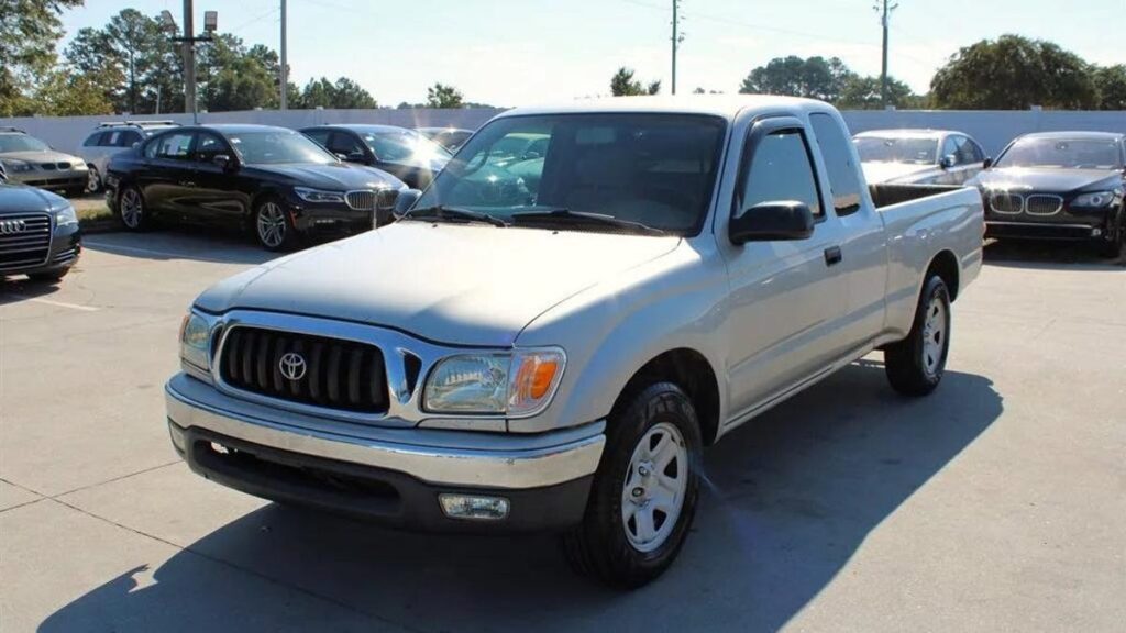 2004 Toyota Tacoma VS 2006 Ford Ranger: Which One Are You Buying With A $9,000 Budget?