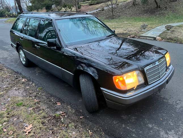 Image for article titled At $9,999, Is This 1995 Mercedes E320 A Shrewd Investment?