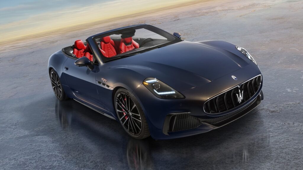 Maserati GranCabrio revealed in high-output Trofeo trim