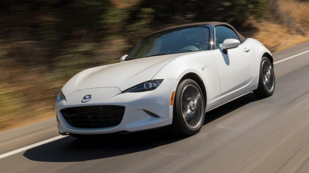 Consumer Reports Says Miata Owners Hate Getting In And Out Of Their Cars, And Ugh, They Probably Have A Point