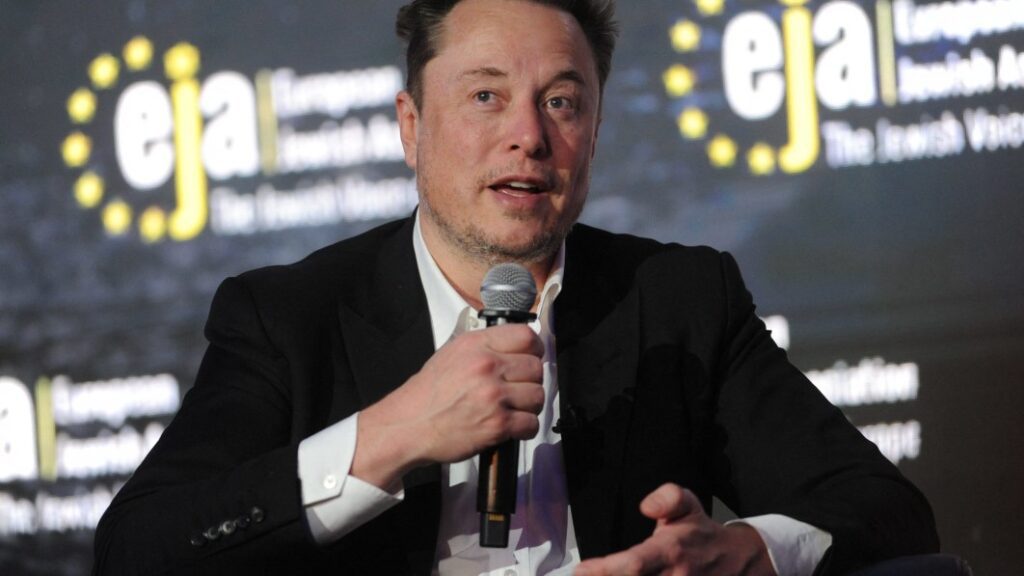 Hundreds of business execs just ranked Elon Musk America's most overrated CEO