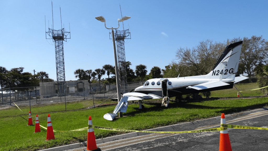 Man Leaves Tactical Vest And Loaded Rifle Behind After Crashing Stolen Plane Into Lamp Post