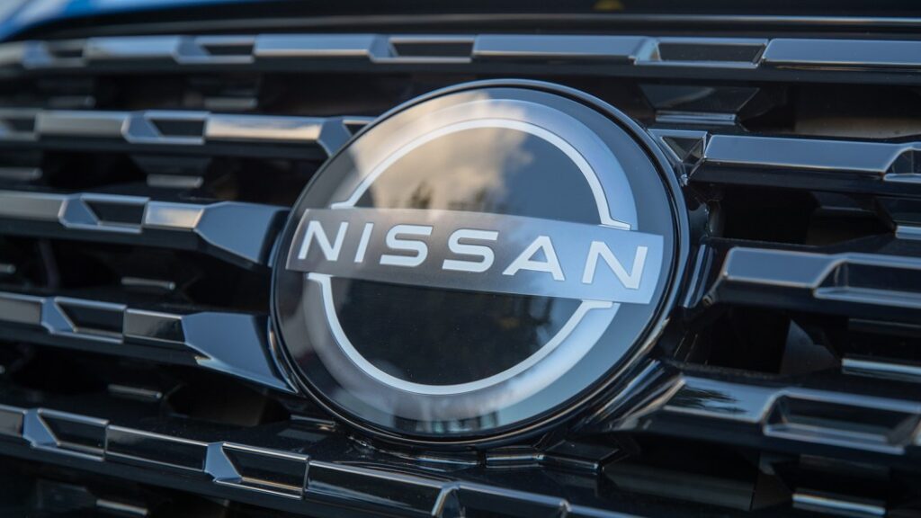 Nissan's profit stumbles on China sales decline