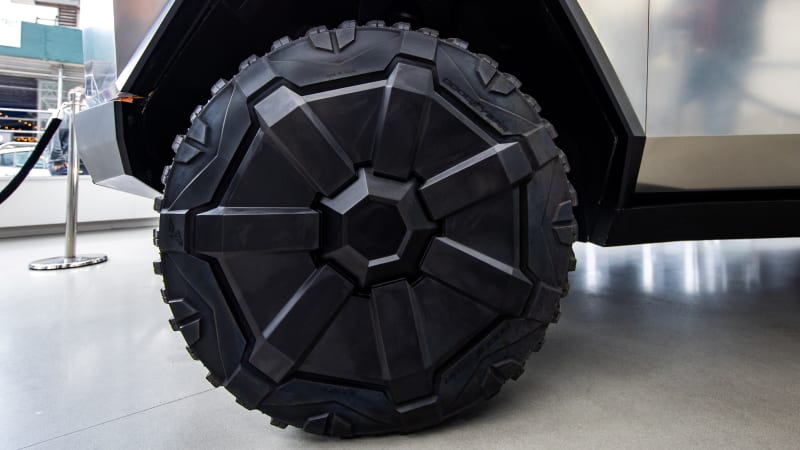 Tesla Cybertruck wheel covers, it turns out, are rubbing into the tire sidewalls