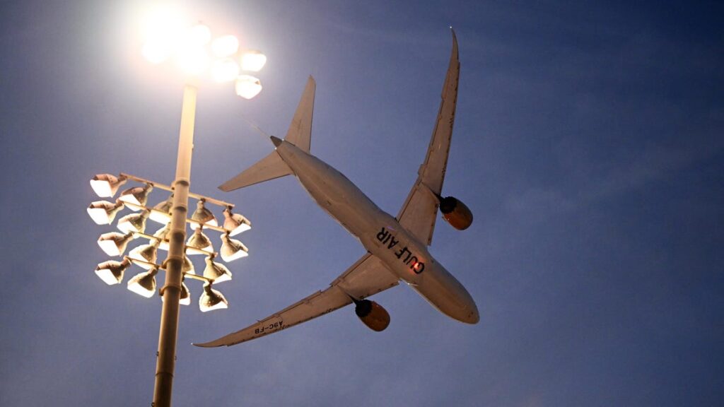 Gulf Air’s Banked Formula 1 Flyover Is An Intense Ride Even In Rehearsal