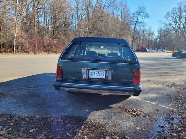 Image for article titled At $3,950, Will This 1994 Olds Cutlass Cruiser Cruise To A Win?