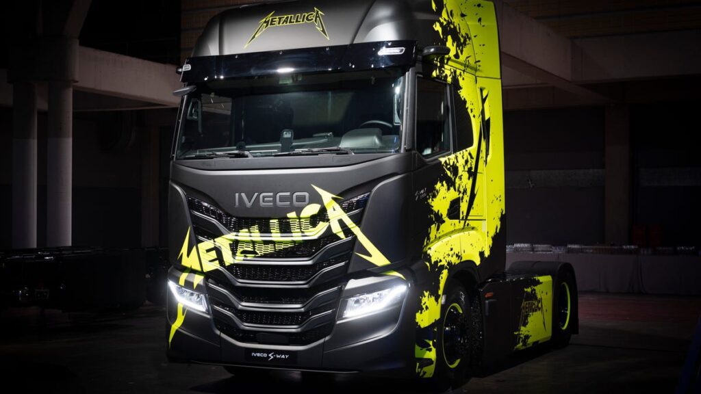 Metallica Will Go On Tour Using Electric And Hydrogen Fuel-Cell Big Rigs