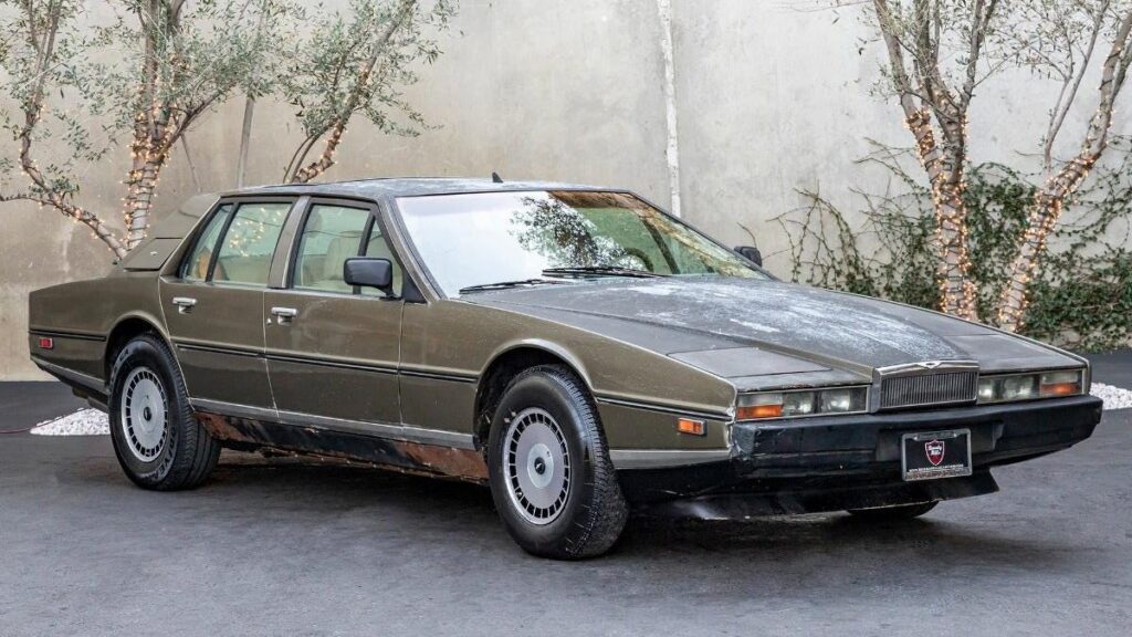 Ruin Your Life With This Awful Aston Martin Lagonda