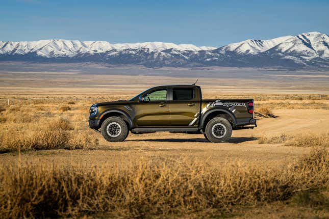 Image for article titled The 2024 Ford Ranger Raptor Is Exactly What You Want It To Be