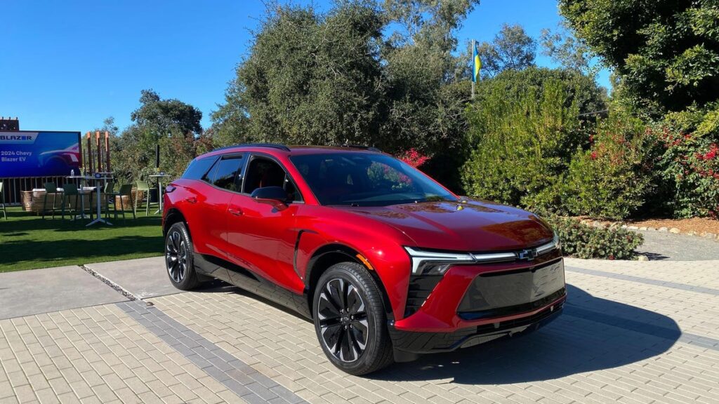 Chevy Is Offering Reimbursements To Early Buyers Of Its Buggy Blazer EV