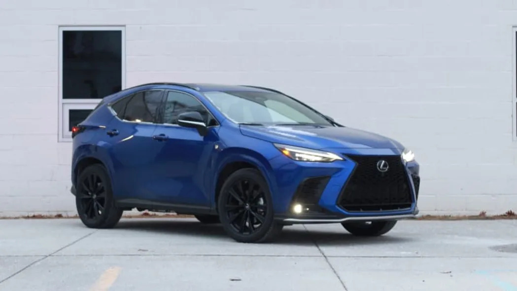 Lexus NX 450h+