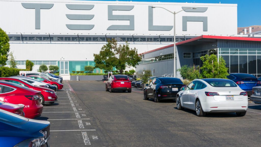 China-based Canadian stole Tesla secrets, say U.S. prosecutors